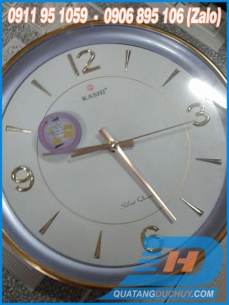 đồng hồ treo tường